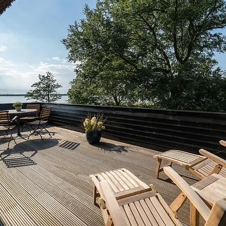 Апартаменты Hof Zeesenblick 04 *