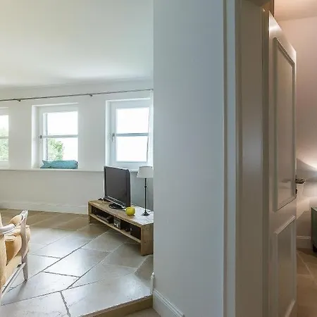 Hof Zeesenblick 04 *