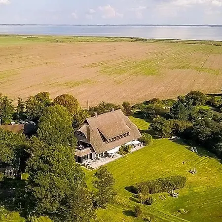 Hof Zeesenblick 04 Апартаменты